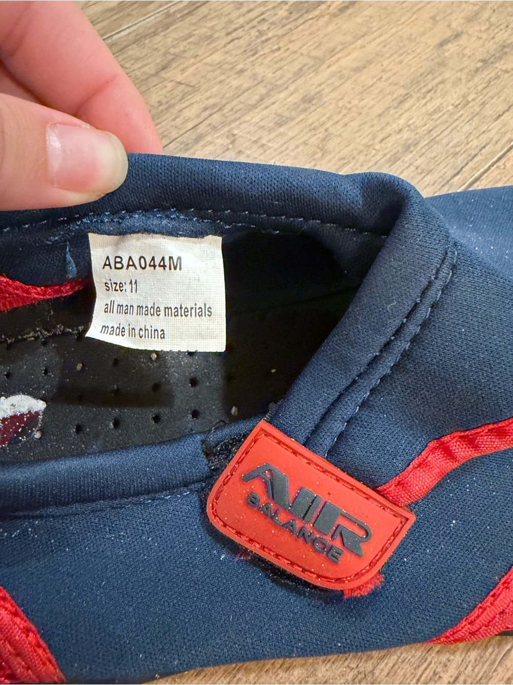 Air Balance Men's Navy and Red Water Shoes